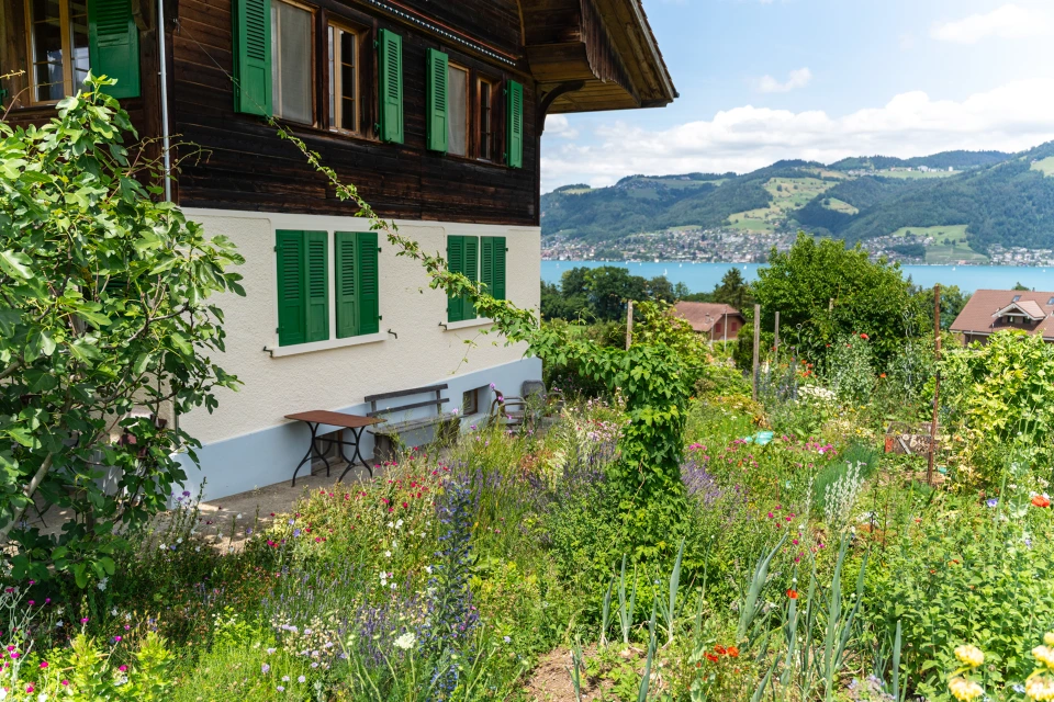 Naturnaher Gartenbau Bern